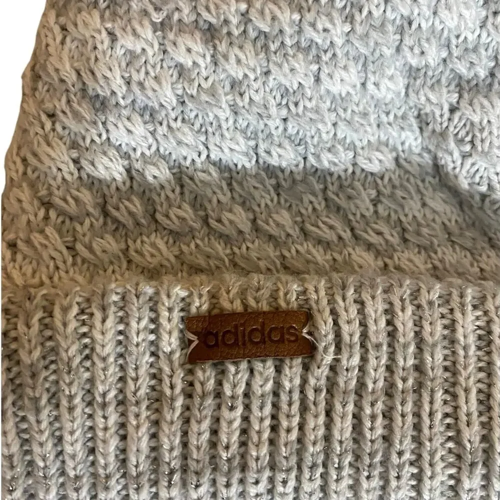 Adidas Woman's Beanie Pompom OS Gray Cream Winter Knit Hat